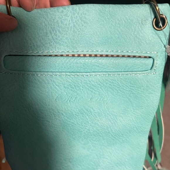 NWT leather purse small fringes and chain strap that’s removable - Picture 3 of 8